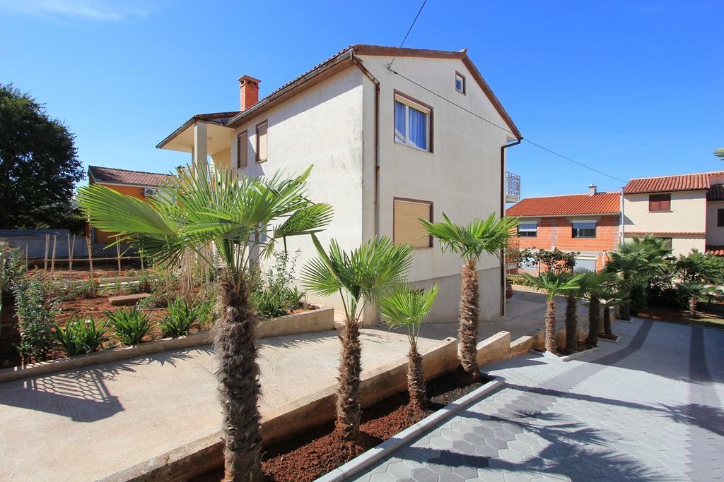 Apartments Orlic 메덜린 외부 사진